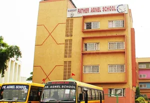 NISCORT FR AGNEL SCHOOL logo