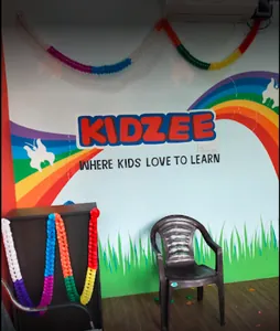 Kidzee logo
