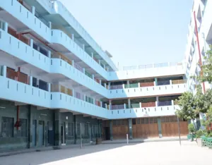 SRI GURU NANAK PUBLIC SCHOOL logo