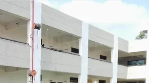 INDIAN PUBLIC SCHOOL logo