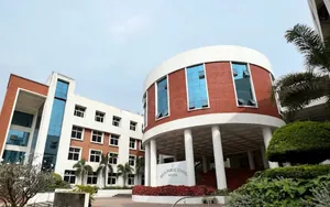 DELHI PUBLIC SCHOOL logo