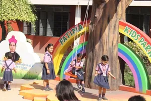 Fatima Convent Senior Secondary School logo