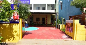 Rosemount International Preschool logo