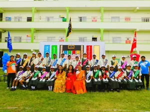 SLATE THE SCHOOL logo