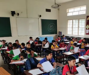 Nazareth School logo