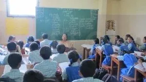 Vidya Baharathi English School logo