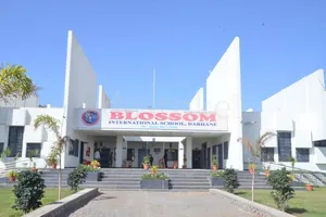 BLOSSOM INTERNATIONAL SCHOOL logo