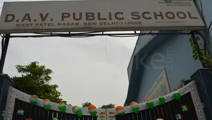 DAV Public School logo