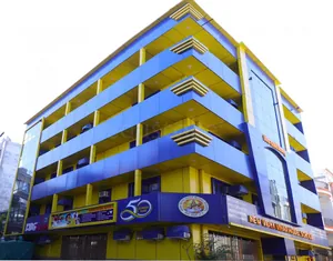 VIDYA VIHAR MODEL SCHOOL logo