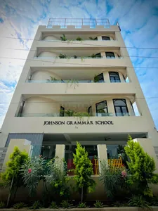 Johnson Grammar School, Kokapet logo