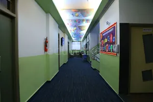 The Universal School logo