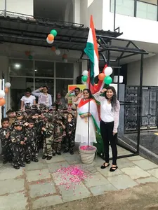 Castlewood International Preschool logo