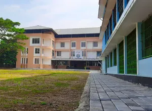 Saint Charles Borromeo Convent School logo