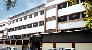 KVK Ghatkopar Sarvajanik School logo