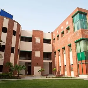SILVER LINE SCHOOL, Loha Mandi,Bulandshahr Road Industrial Area, Ghaziabad