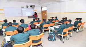 LANDMARK INTERNATIONAL SCHOOL logo