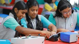 ST. XAVIERS SCHOOL logo