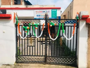 London Kids Pre-Play School logo