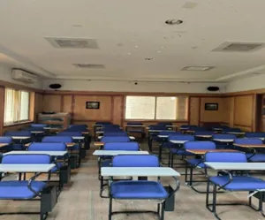 GOWTHAM PUBLIC SCHOOL logo