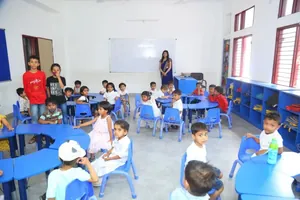 SPRING FIELDS CONVENT SCHOOL logo