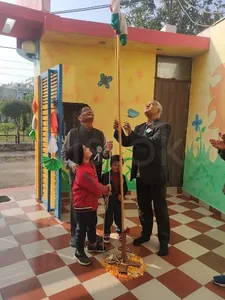 Bachpan A Play School Vrindavan Colony logo