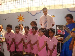 ARROW KIDS PUBLIC SCHOOL logo