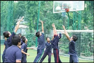 Ramniwas Bajaj English High School, Malad West, Mumbai