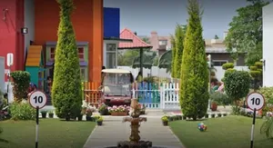 Oakwood International Preschool logo