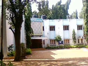 Bharatiya Vidya Bhavans Public School logo