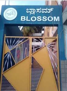 BLOSSOM HIGH SCHOOL logo