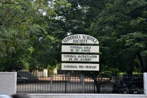 VIDYODAYA GIRLS HIGHER SECONDARY SCHOOL logo