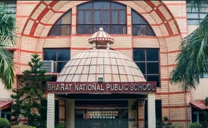 BHARAT NATIONAL PUBLIC SCHOOL, Block C,Krishna Nagar, Delhi