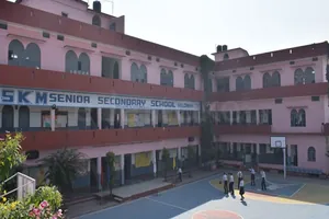 S K M Public School logo