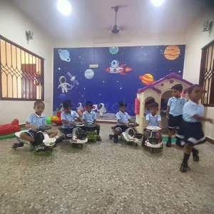 Pinky Pie Play School Madhavaram logo