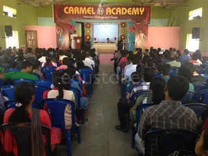 CARMEL ACADEMY logo