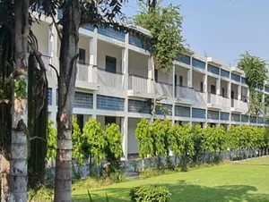 Baba Isher Singh (N) Public School,  RANJIT AVENUE, Amritsar