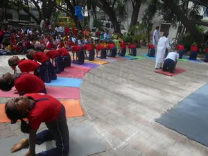 Poorna Pragna Academy School logo