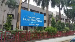 North Point School logo