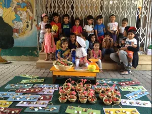 Daffodils Play School logo