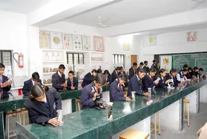 Rani Laxmi Bai School, Chinhat, Lucknow