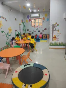 Tulip Fun School logo