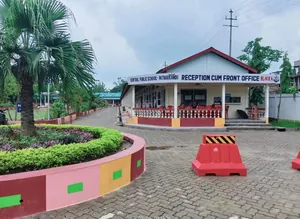 CENTRAL PUBLIC SCHOOL logo