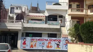 My CHHOTA SCHOOL logo
