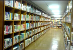 Vaish Public School logo