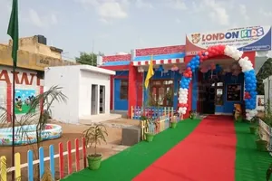 London Kids, Partap Avenue, Amritsar