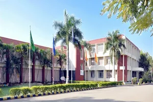 Smt. Parvathamma Shamanur Shivashankarappa English Medium Residential School, Tholahunase, Davangere