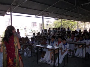 KNOWLEDGE HIGH SCHOOL logo