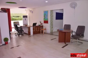 LITTLE PEARLS SCHOOL logo