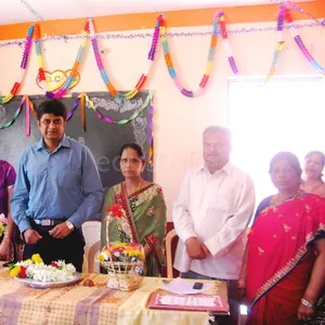 Sunshine Public School logo