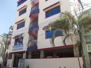 NEW FLORENCE PUBLIC SCHOOL logo